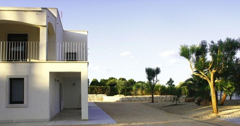 B&B Margherita Ostuni Bagian luar foto