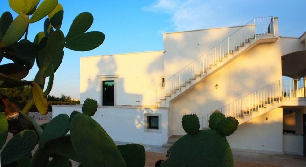 B&B Margherita Ostuni Bagian luar foto